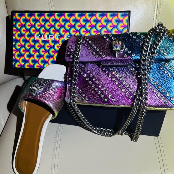 Kurt Geiger Crystal Mini Kensington Bag
RETAIL $328 - Picture 16 of 16